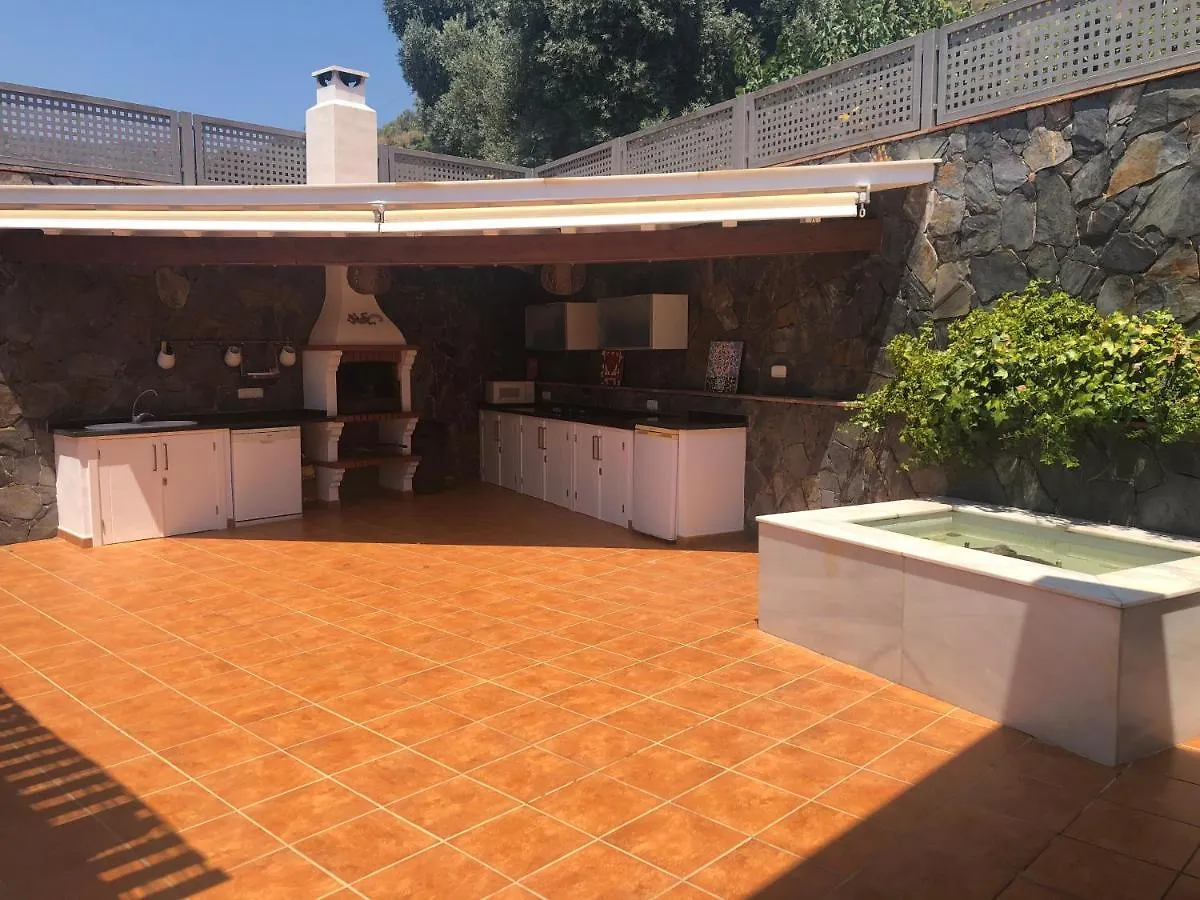 Villa Los Nispero De Paco Canillas de Albaida Spain